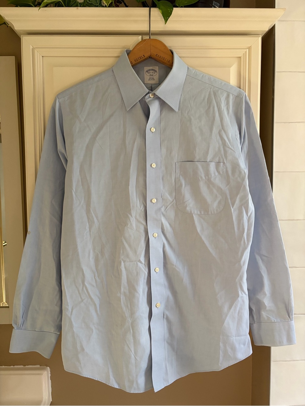 Brooks Brothers 346 Light Blue Men's Button-Down Dress Shirt Cotton